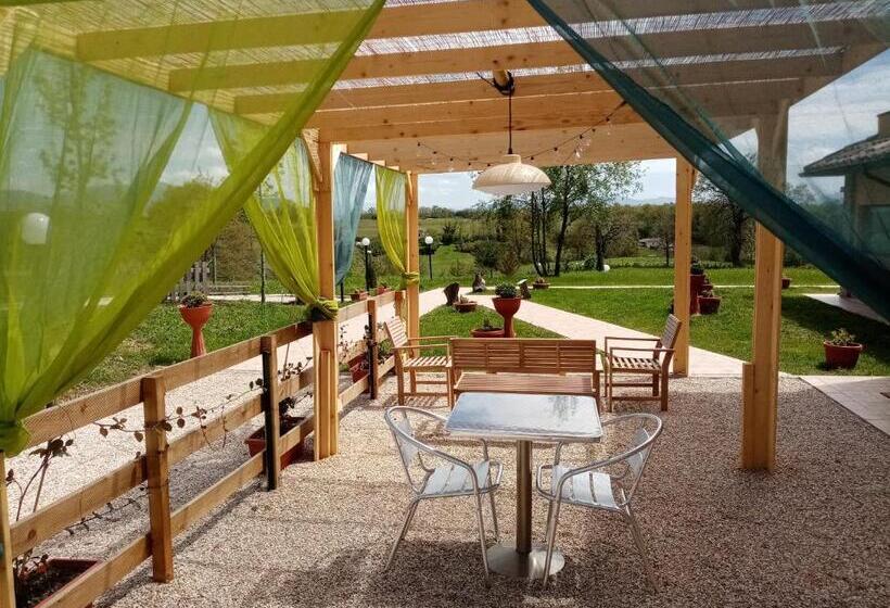 住宿加早餐  Dolce Farnetta En Suite Spa & Yoga