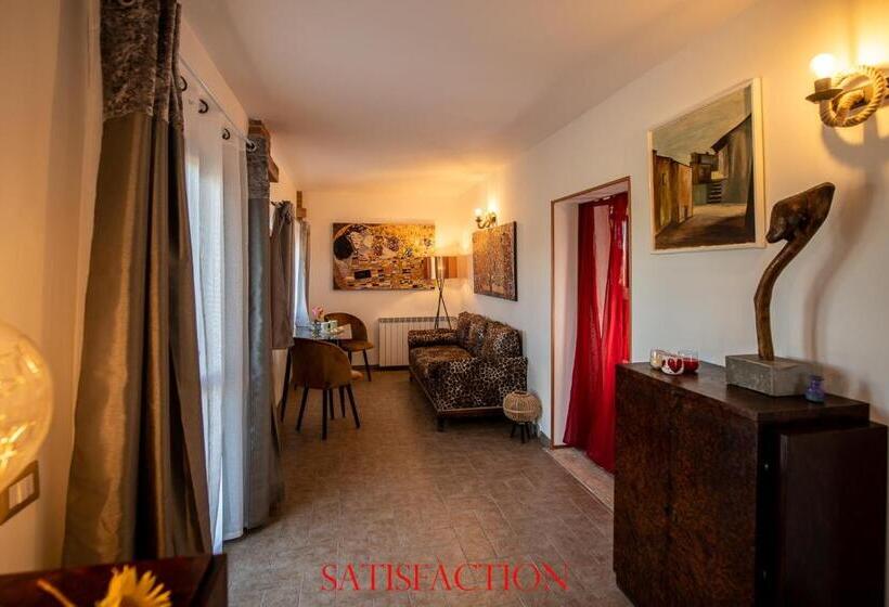 住宿加早餐  Dolce Farnetta En Suite Spa & Yoga