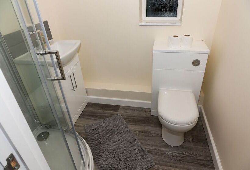 פנסיון Aa Sunderland North