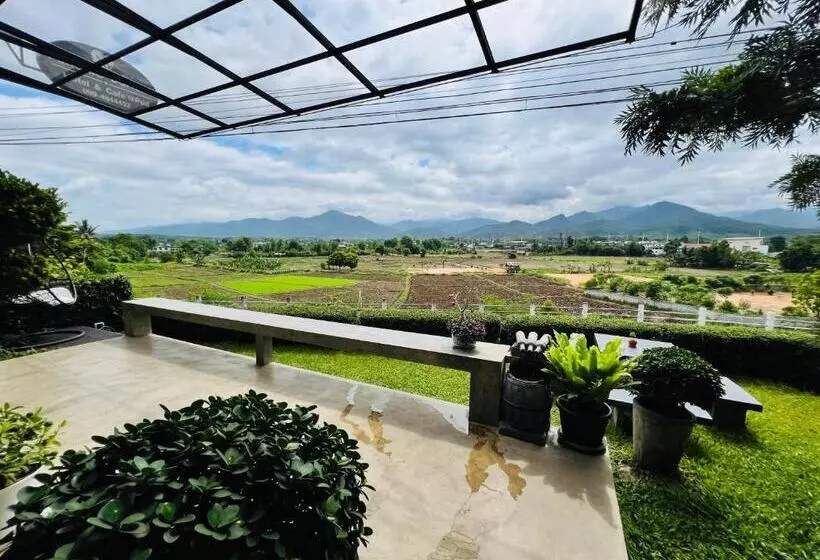 هاستل Amante Baristro Hotel & Cafe  @pua