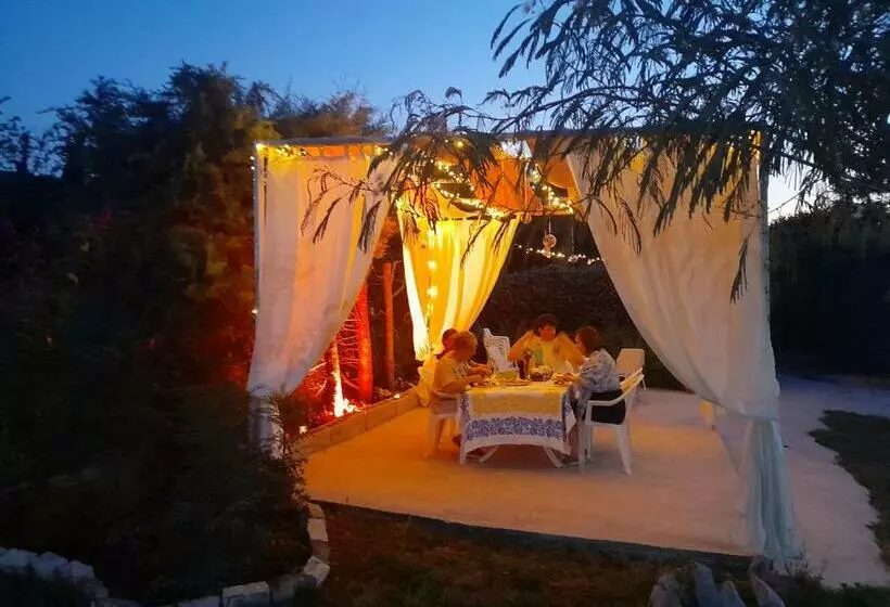 B&b Il Giardino Di Eolo