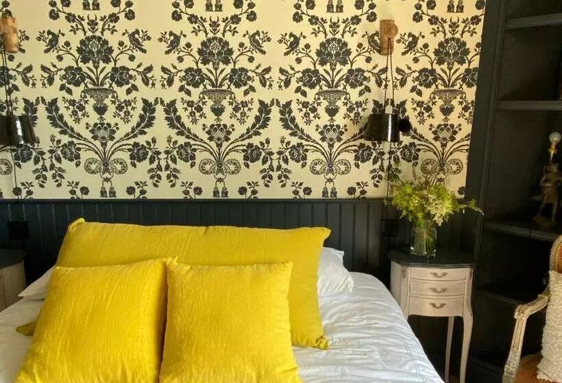 Aamiaismajoitus (B&B) La Maison Du Grand Rocher