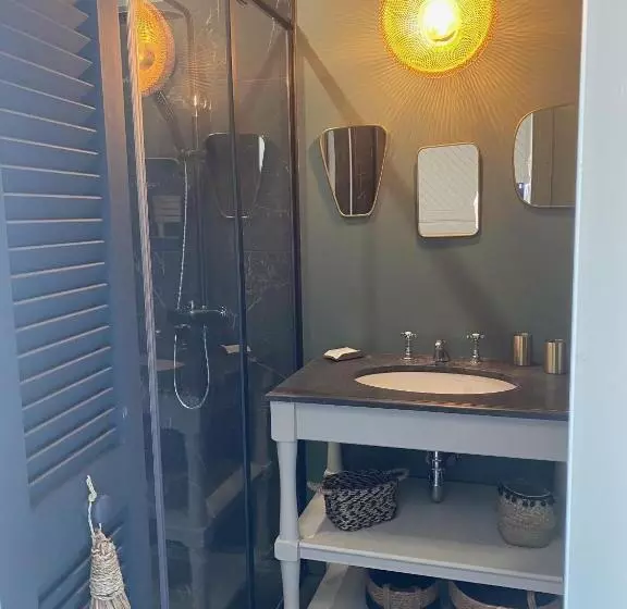 Aamiaismajoitus (B&B) La Maison Du Grand Rocher