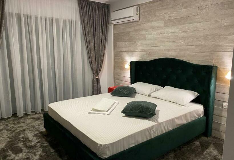 膳宿费 Clb Residence