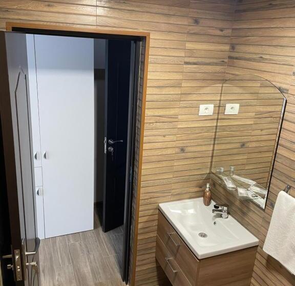 膳宿费 Clb Residence