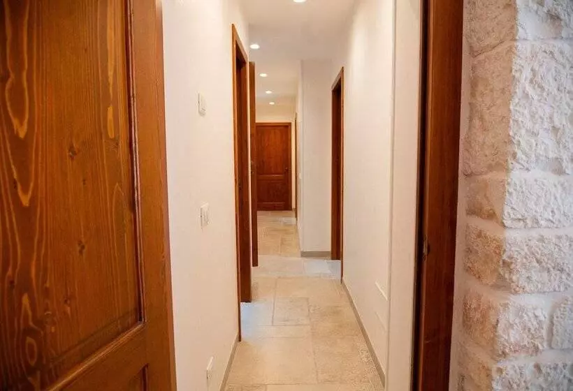 B&b Pietra Rosa