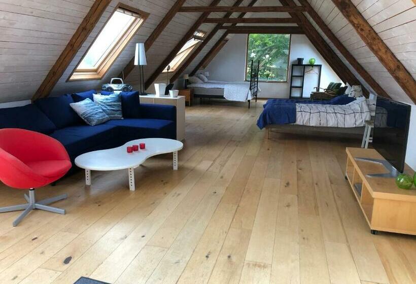 Bed and Breakfast Fridfullt Boende På Lantgård Med Underbar Utsikt