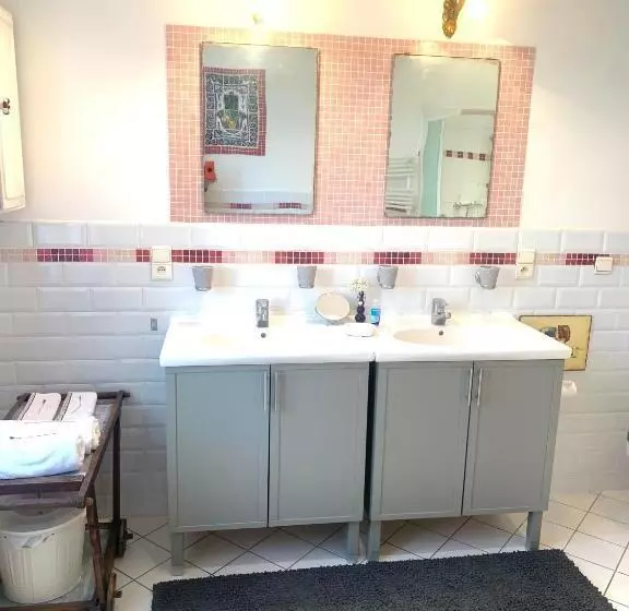 Aamiaismajoitus (B&B) La Tour D Héloïse 10 De Bruxelles