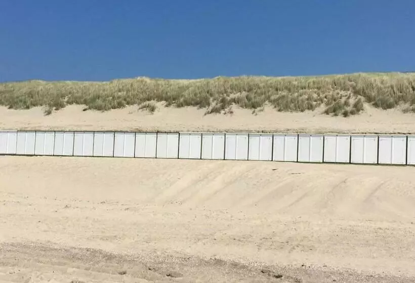 Aamiaismajoitus (B&B) Bed Bij Zee