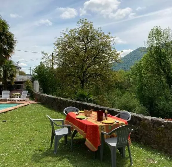 Aamiaismajoitus (B&B) Chez Mamylette