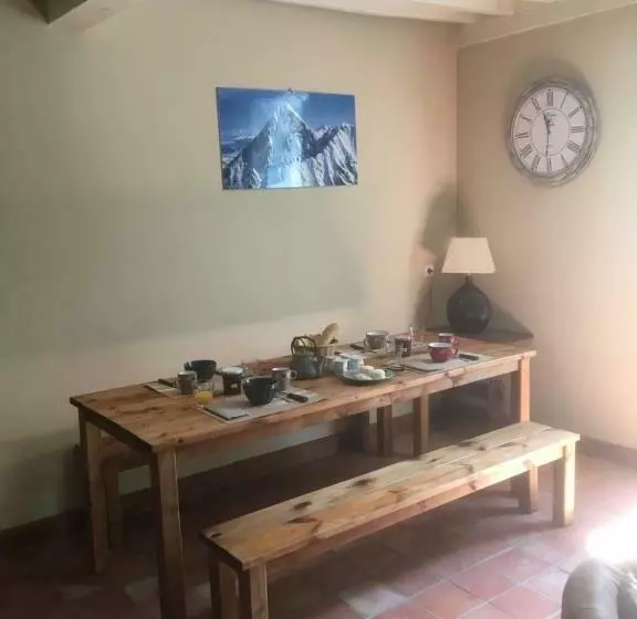 Aamiaismajoitus (B&B) Chez Mamylette