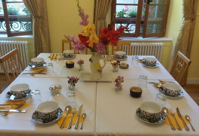 Bed and Breakfast La Ruche Chambres D Hôtes