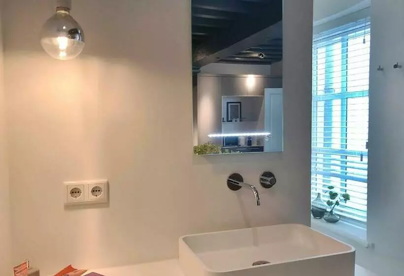 Aamiaismajoitus (B&B) Suite Londen66