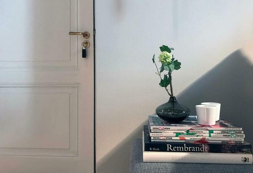 تختخواب و صبحانه Suite Londen66