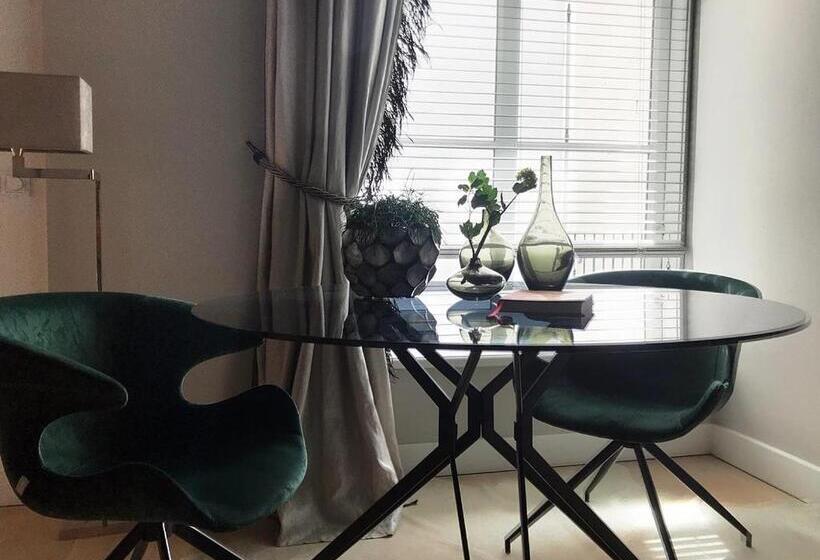 تختخواب و صبحانه Suite Londen66