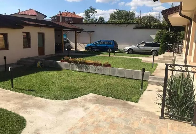 Majatalo Guest House Zornica In Obzor