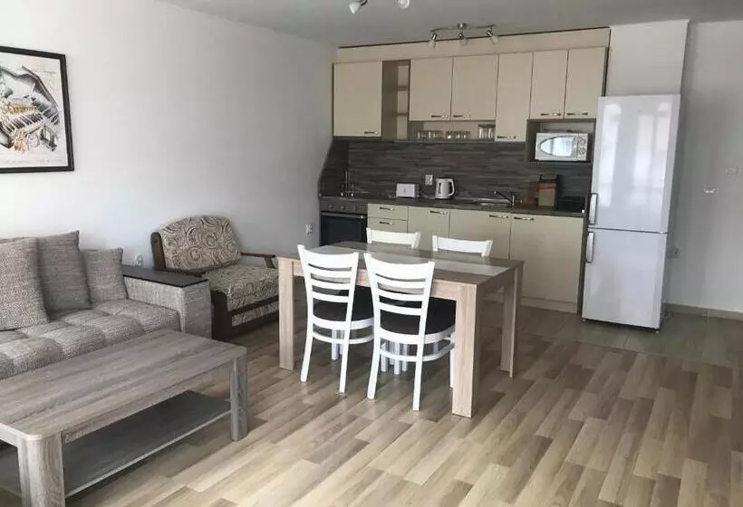 Majatalo Guest House Zornica In Obzor