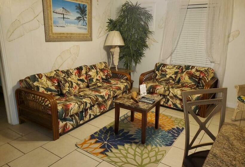 The Monterey Beach Resort