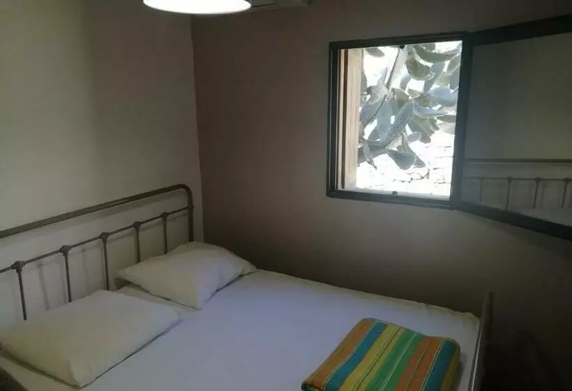 ベッドアンドブレックファースト Clos Olivella