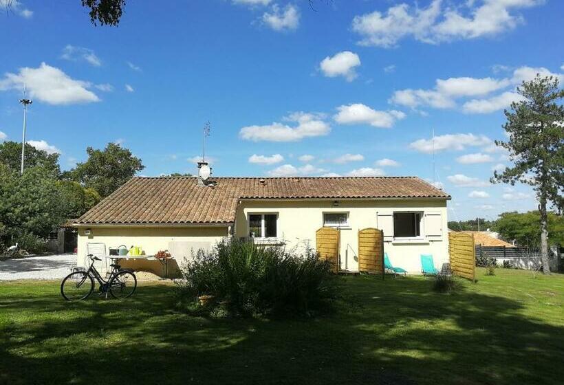 مبيت وإفطار La Petite Source