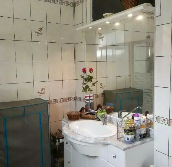 Aamiaismajoitus (B&B) La Petite Source