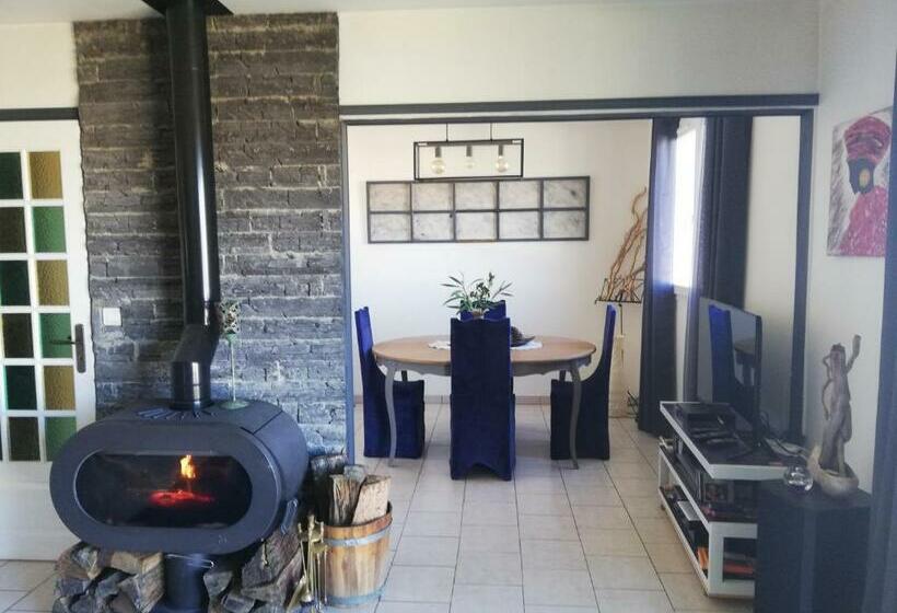 مبيت وإفطار La Petite Source