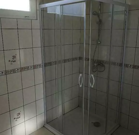 Aamiaismajoitus (B&B) La Petite Source