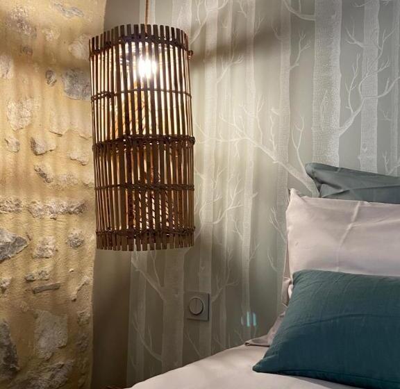 تختخواب و صبحانه Mas Des 2 Platanes