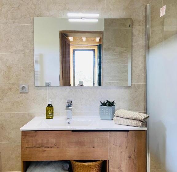 تختخواب و صبحانه Mas Des 2 Platanes