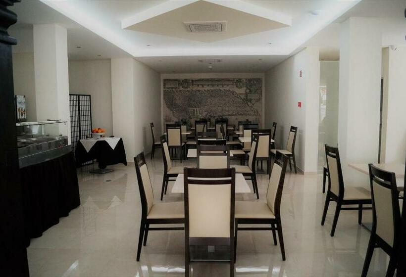 هتل Angra Central