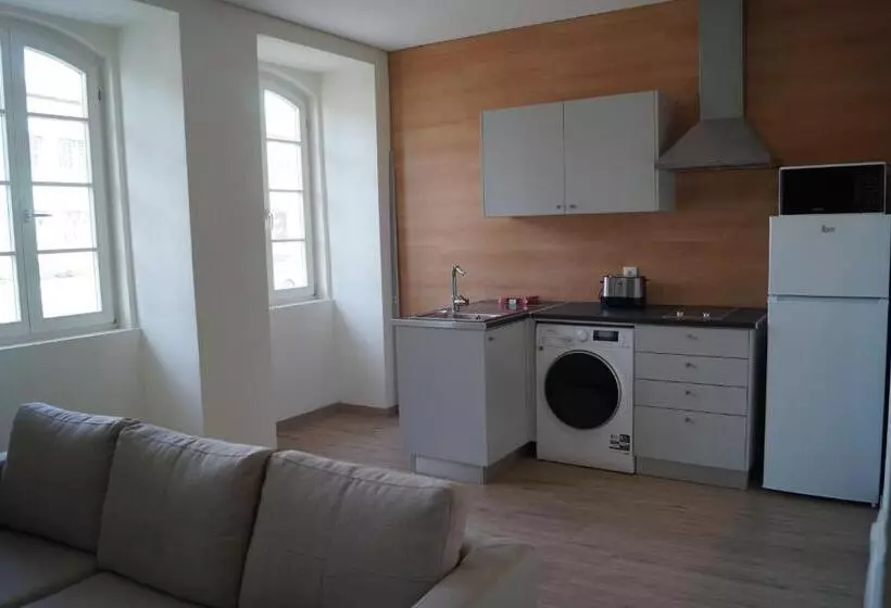 Hotelli Angra Central