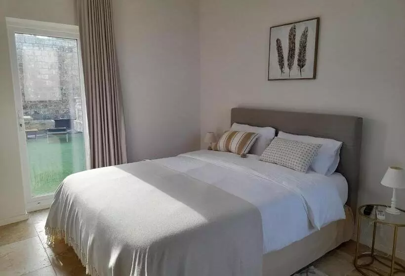 تختخواب و صبحانه Palazzo Pisani Malta Boutique and SPA