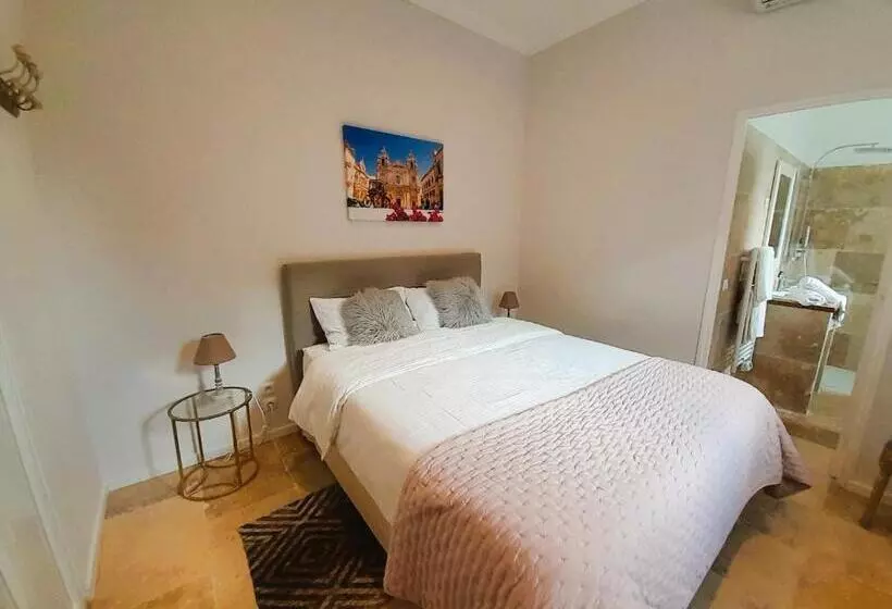 تختخواب و صبحانه Palazzo Pisani Malta Boutique and SPA