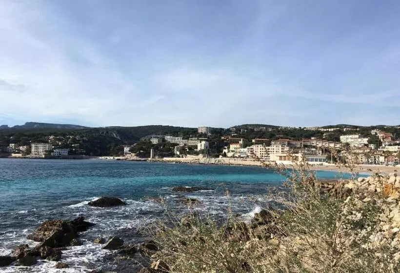 Majatalo Boutique Hostel By Cassis