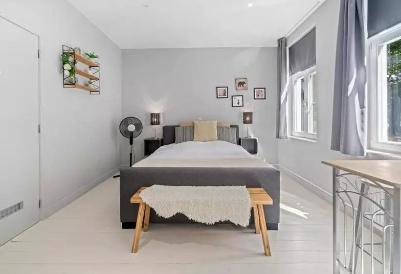 ペンション Spacious Guest Suites Near Historic Market   5 Min Walk