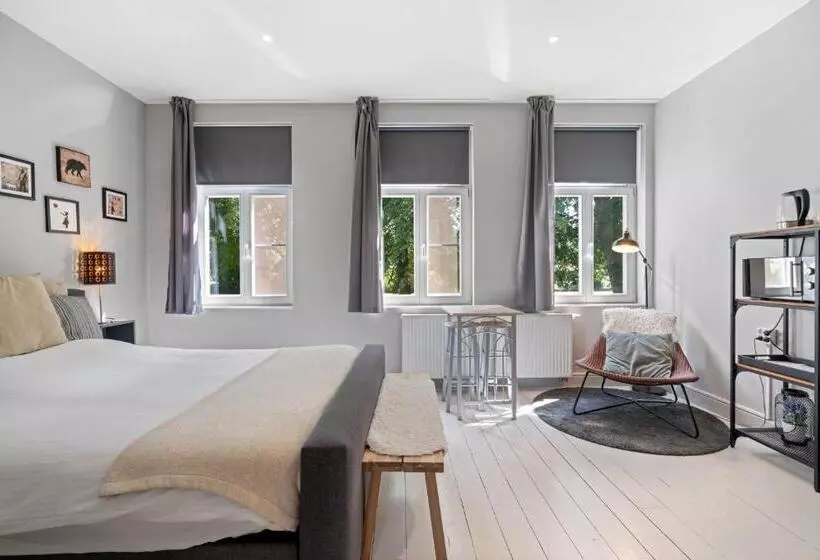 ペンション Spacious Guest Suites Near Historic Market   5 Min Walk