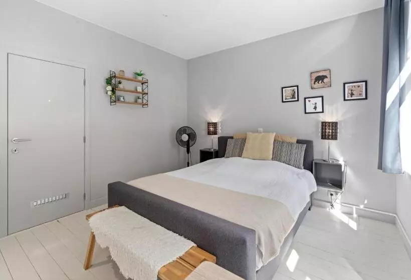 ペンション Spacious Guest Suites Near Historic Market   5 Min Walk
