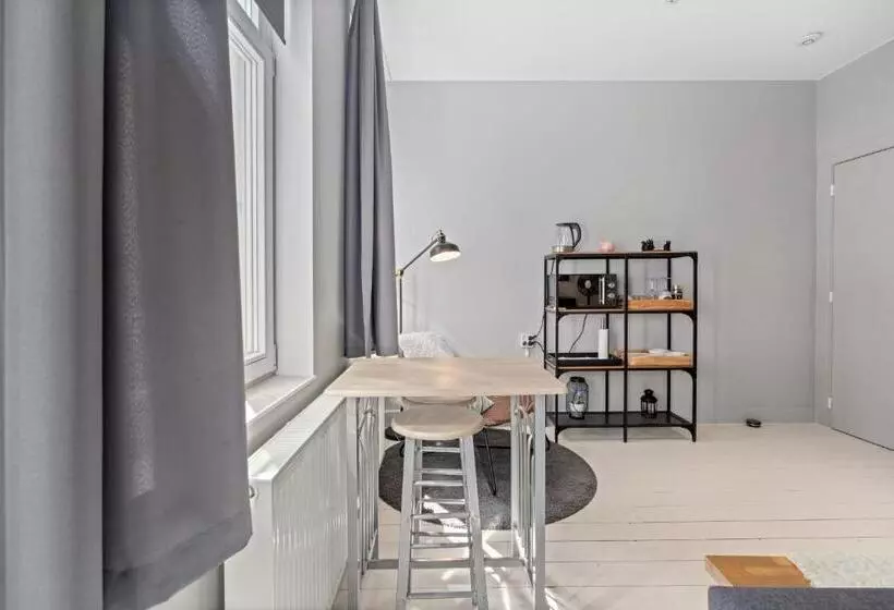 ペンション Spacious Guest Suites Near Historic Market   5 Min Walk