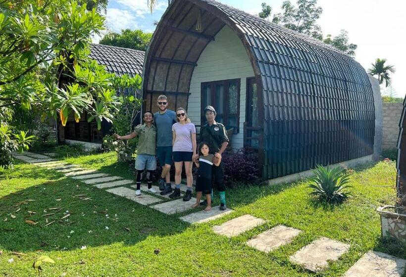 منتجع Gino S Place Guest House & Jungle Trekking