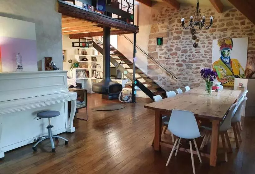 ベッドアンドブレックファースト Aux Berges Du Pont Du Gard