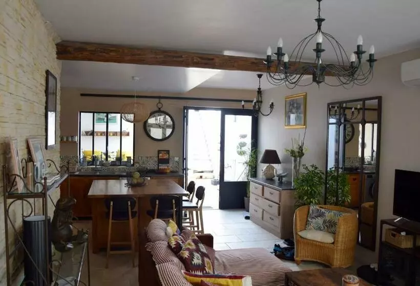 ベッドアンドブレックファースト Le Petit Patio