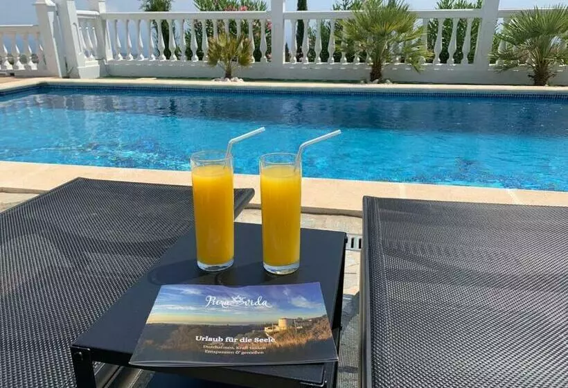 Aamiaismajoitus (B&B) Villa Pura Vida Andalusien