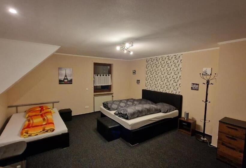 Отель & Restaurant   Zum Schleicher Kuckuck