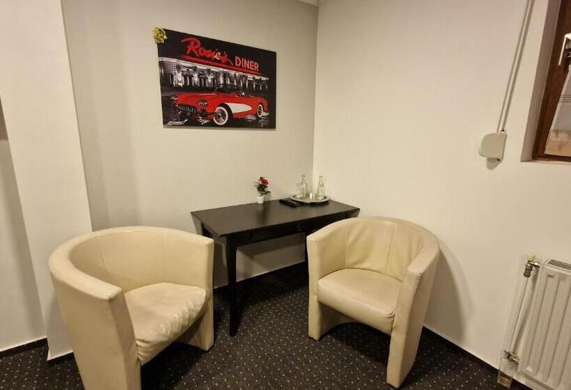 Отель & Restaurant   Zum Schleicher Kuckuck