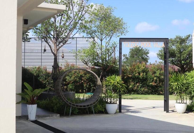 호텔 Toledo Pool Villa