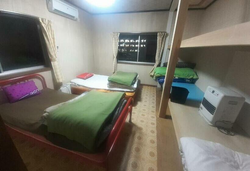 پانسیون Hamburger Restaurant Big Foot / Vacation Stay 6626