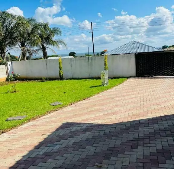 Majatalo Onnie Guesthouse