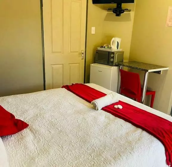 Majatalo Onnie Guesthouse