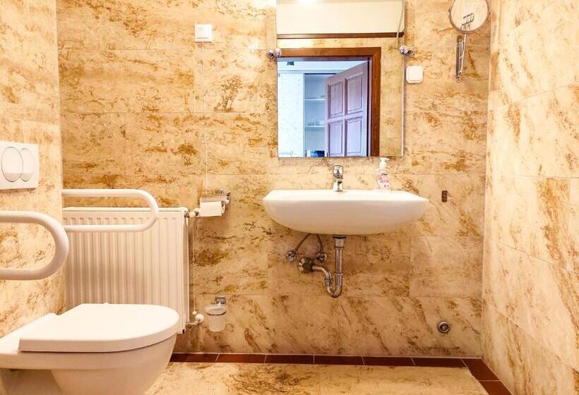 פנסיון Orosz Gábor Vendégház Mád