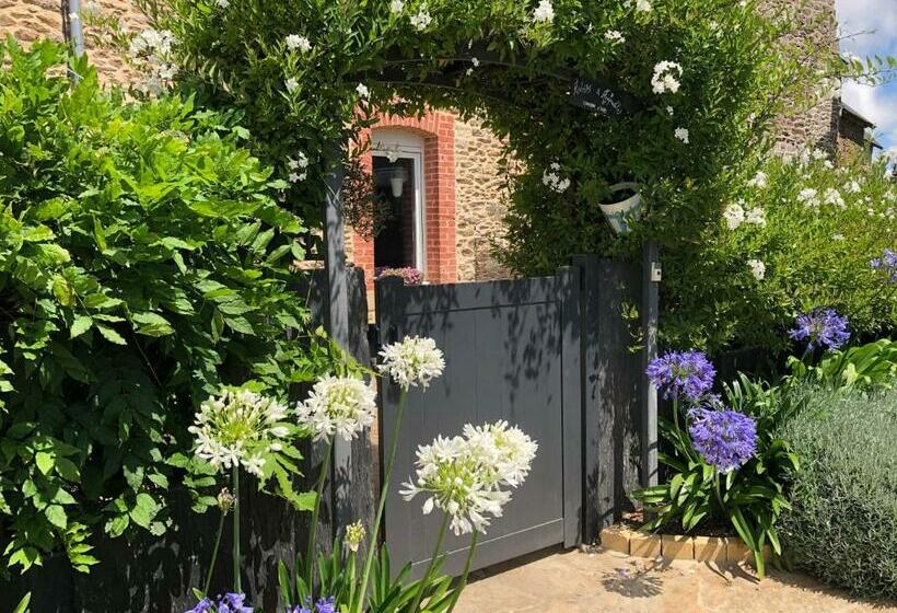 Bed and Breakfast Ardoises Et Agapanthes